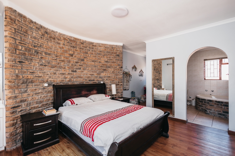 To Let 3 Bedroom Property for Rent in Kenridge Western Cape